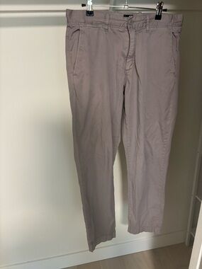 J. Crew Men's Casual Stretch Cotton Pants / Chinos in Light Taupe